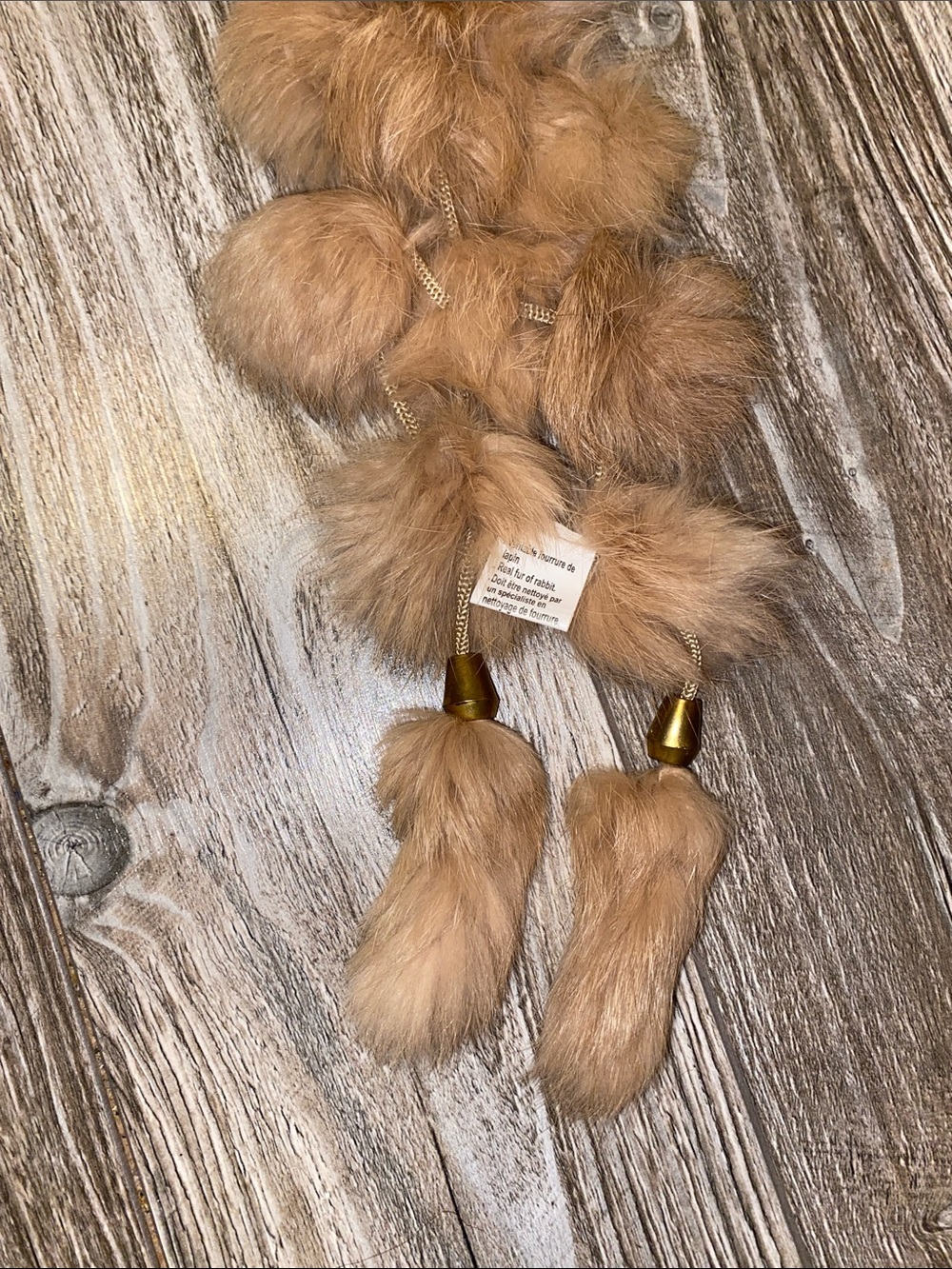 Triangular Rabbit Fur pompom scarf - Picture 8 of 9